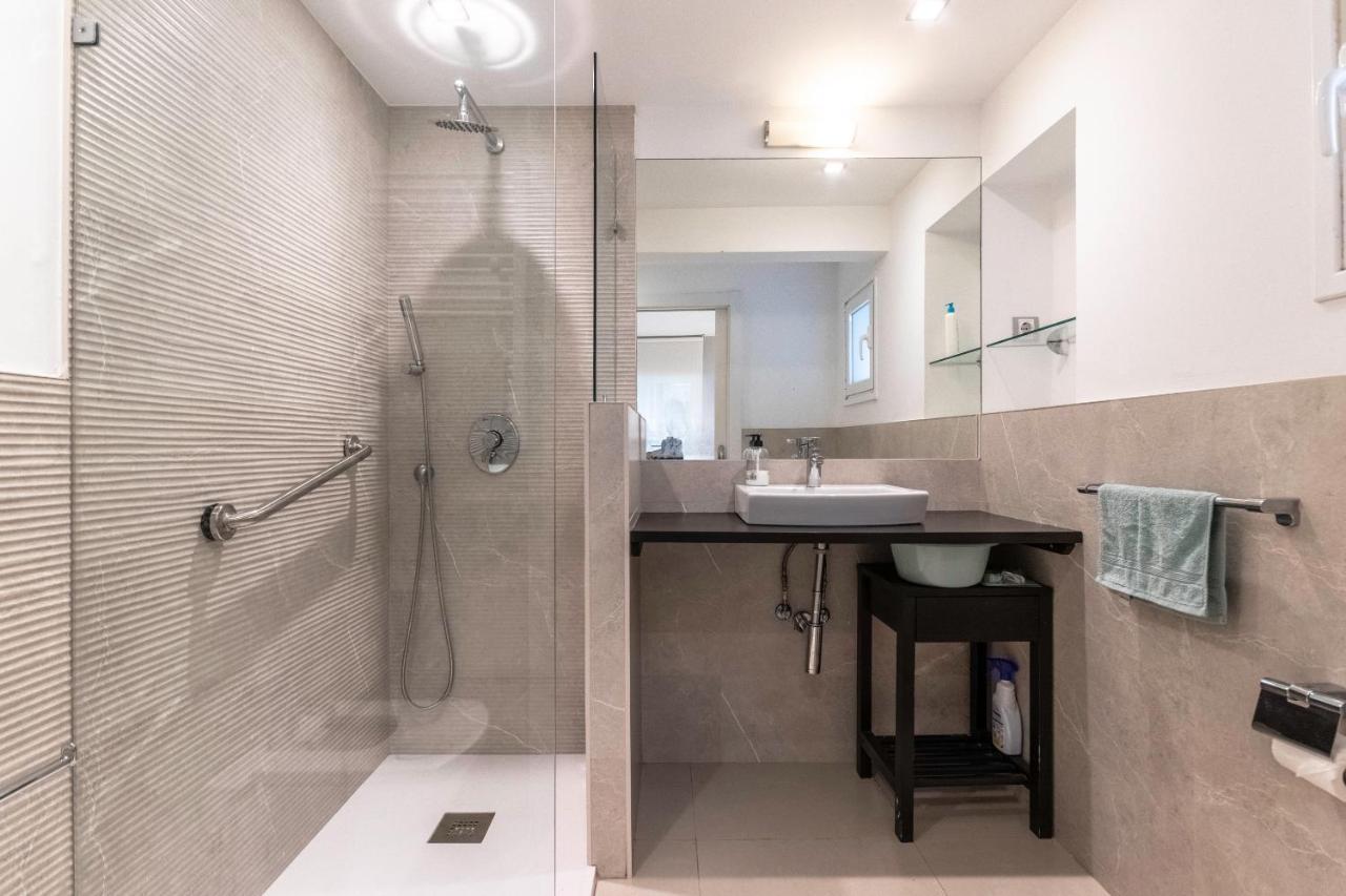 Apartamento En Centro De Bilbao, Deusto Apartment Luaran gambar
