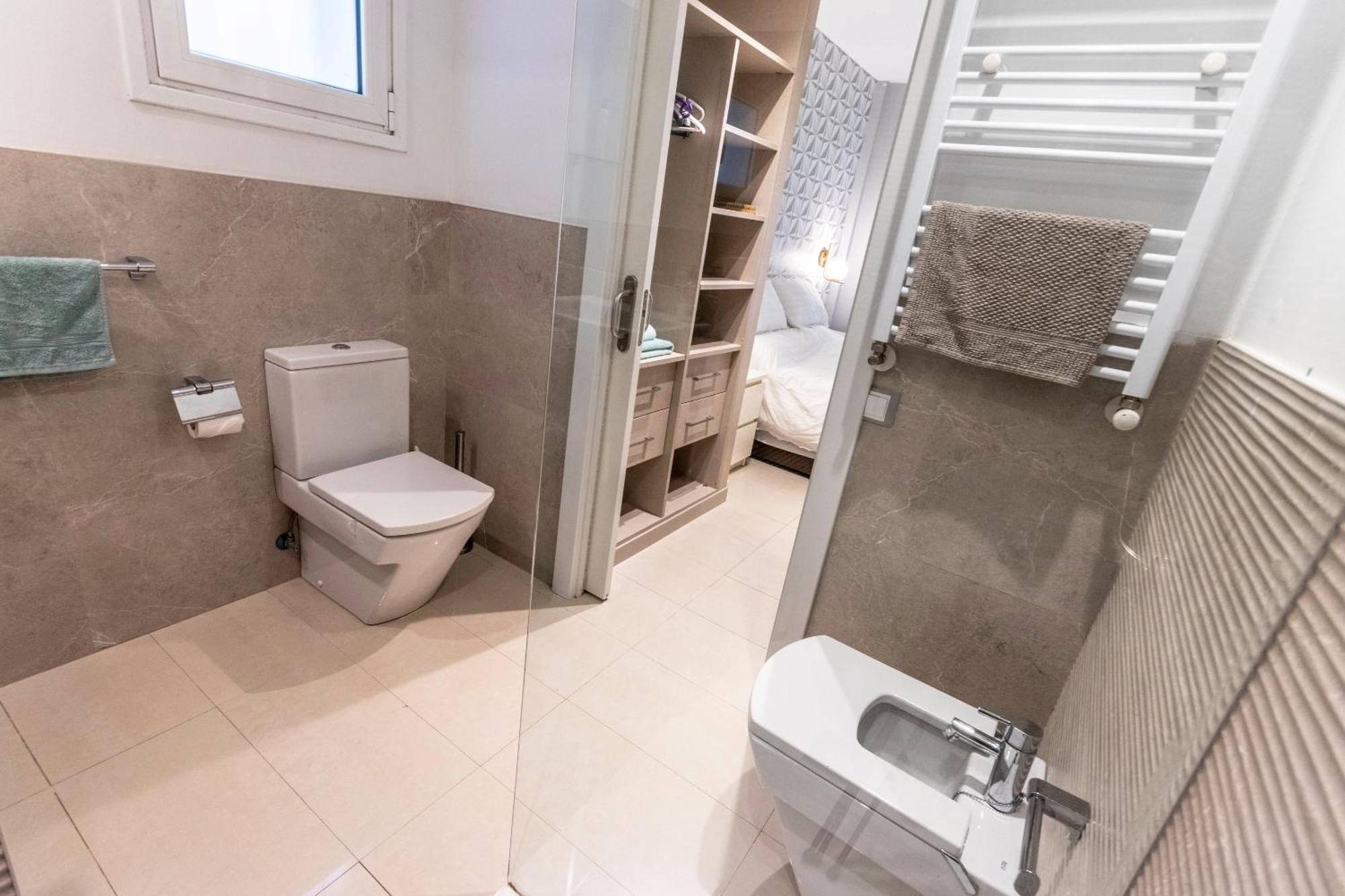 Apartamento En Centro De Bilbao, Deusto Apartment Luaran gambar